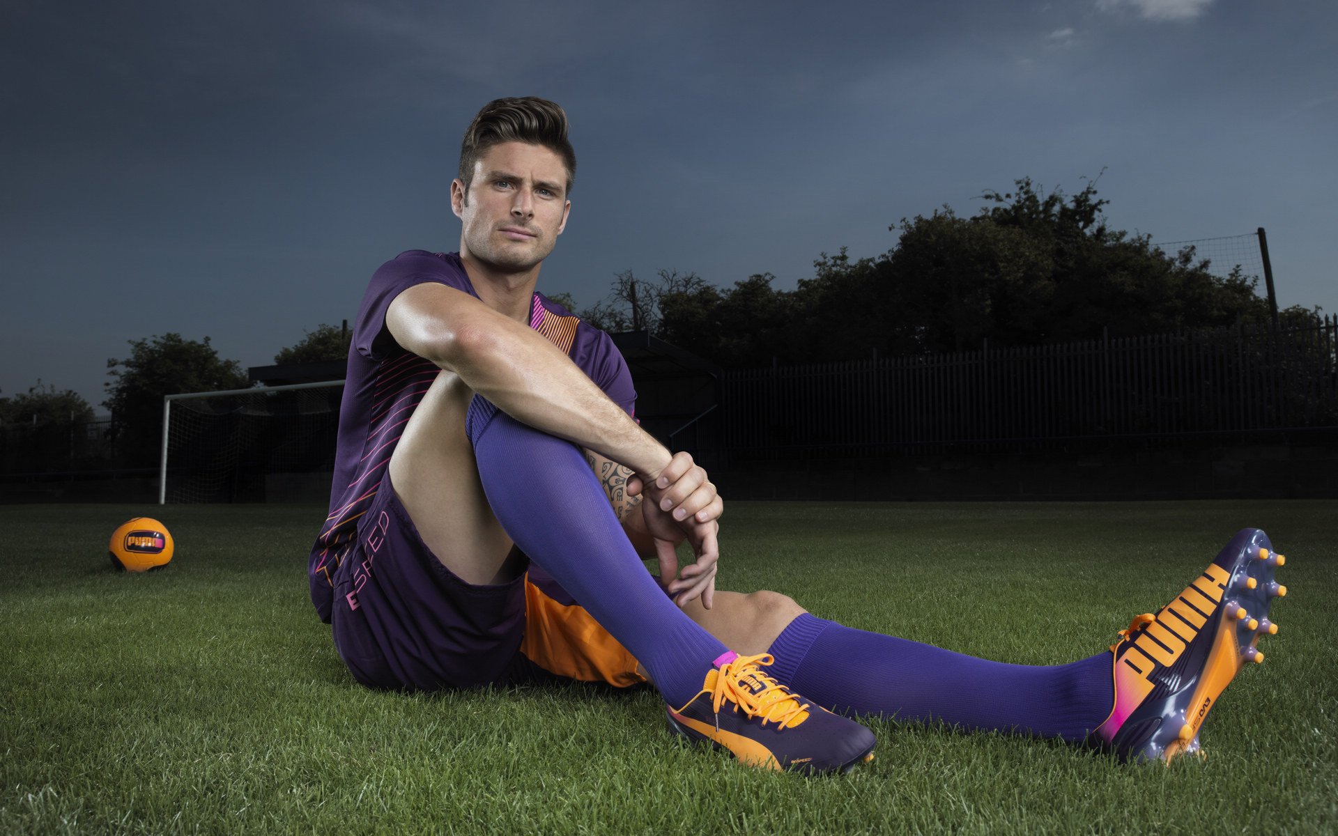 九游电脑版-欧洲杯激烈角逐：战术变幻带来无限惊喜！，盘点欧洲杯